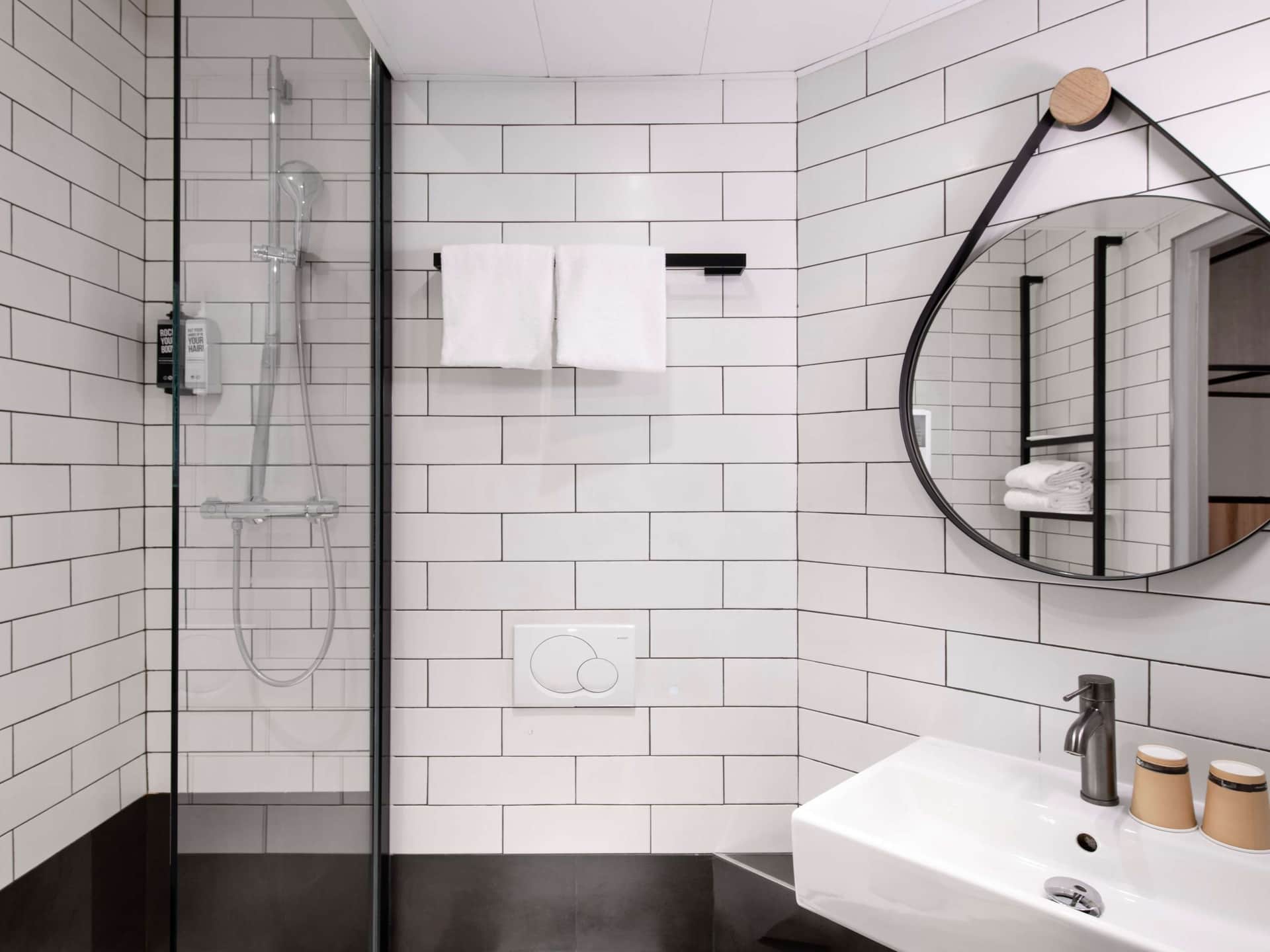 Hotel Faubourg Galant Paris, Handwritten Collection