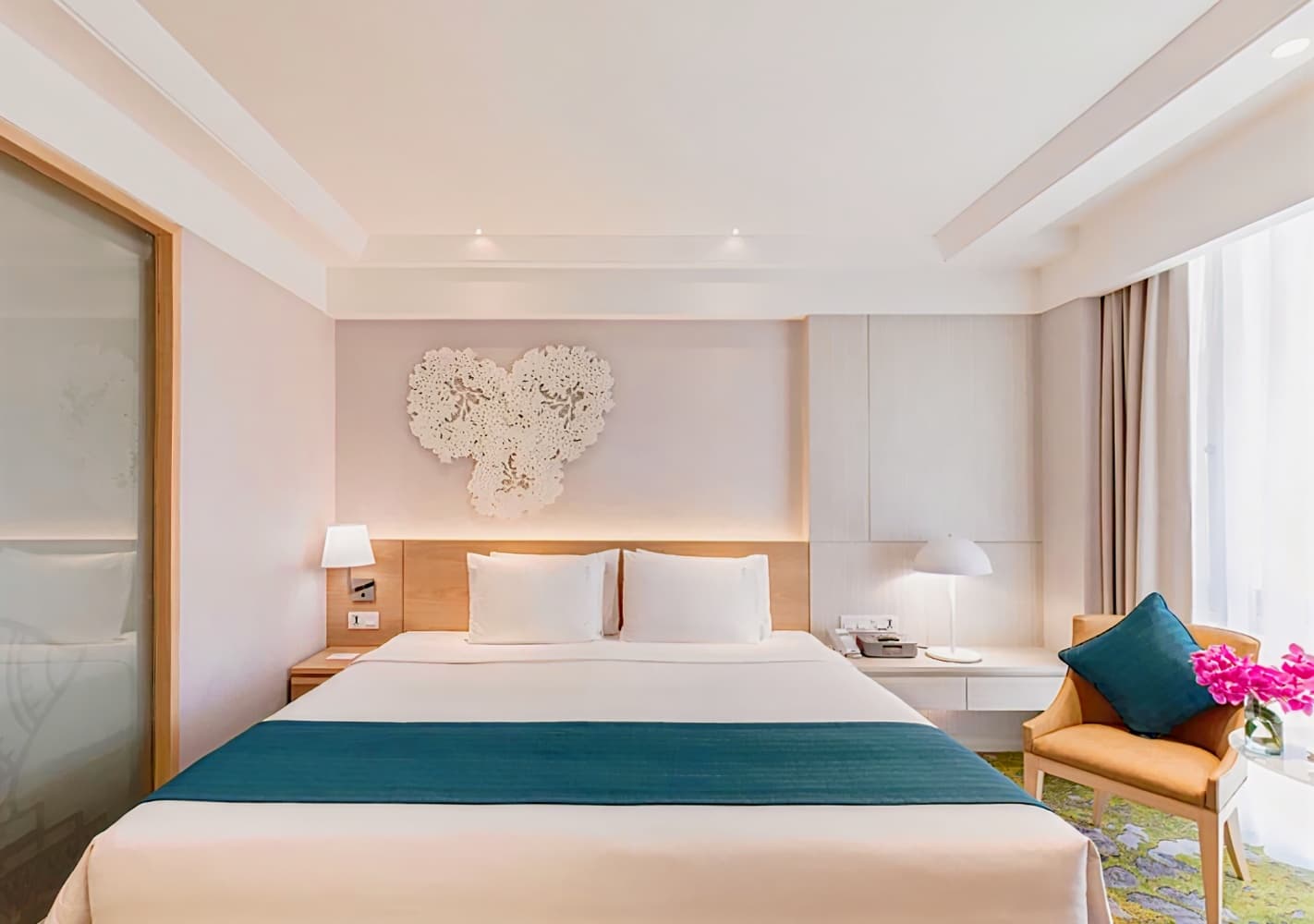 Holiday inn Bangkok, an IHG Hotel