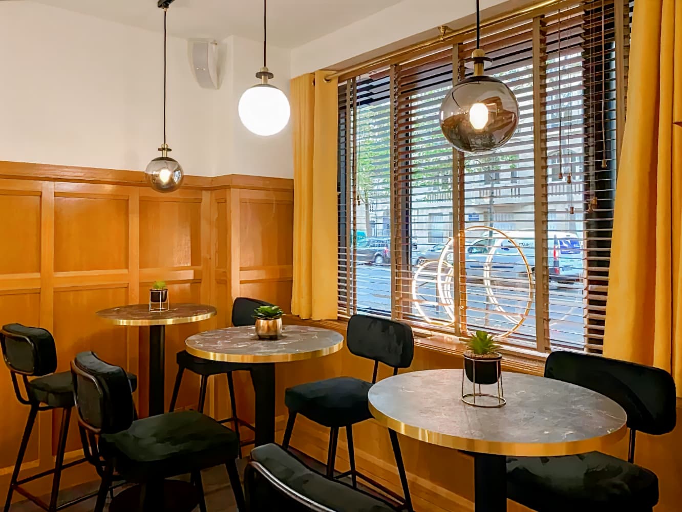 Le Cercle Tour Eiffel