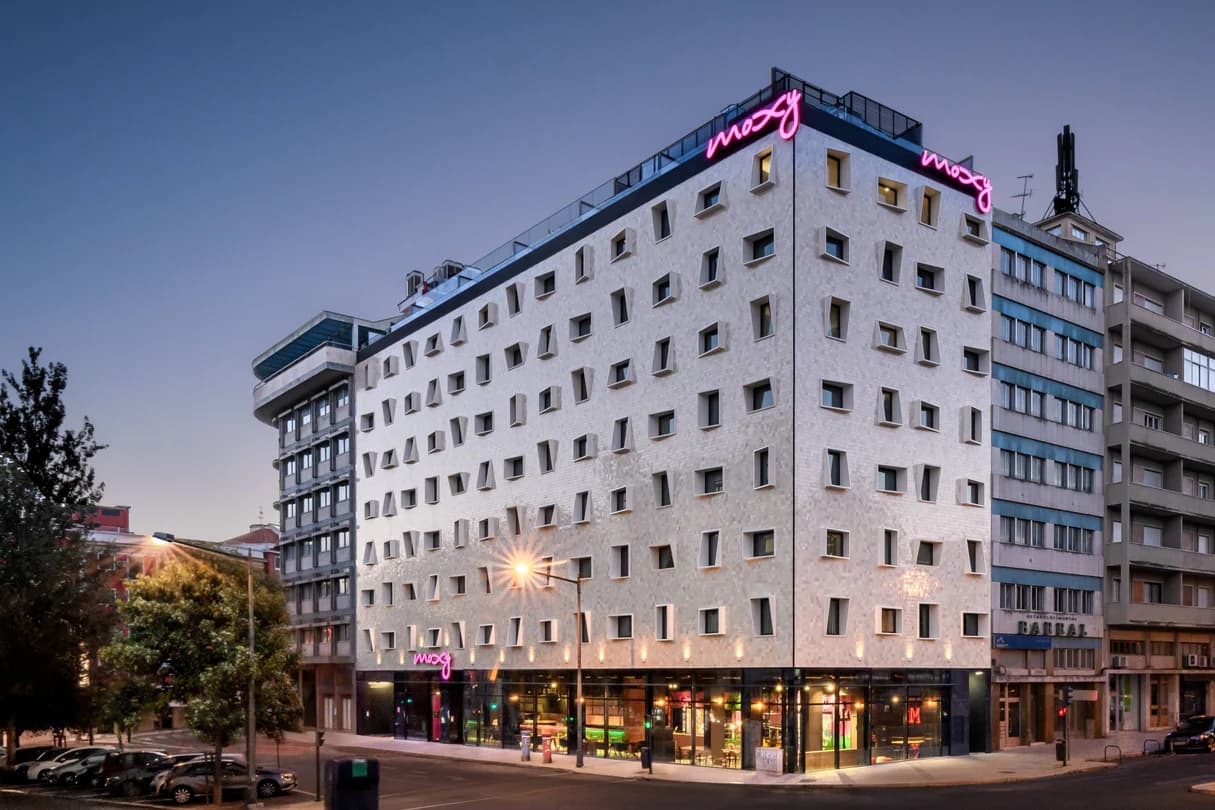 Moxy Lisbon City