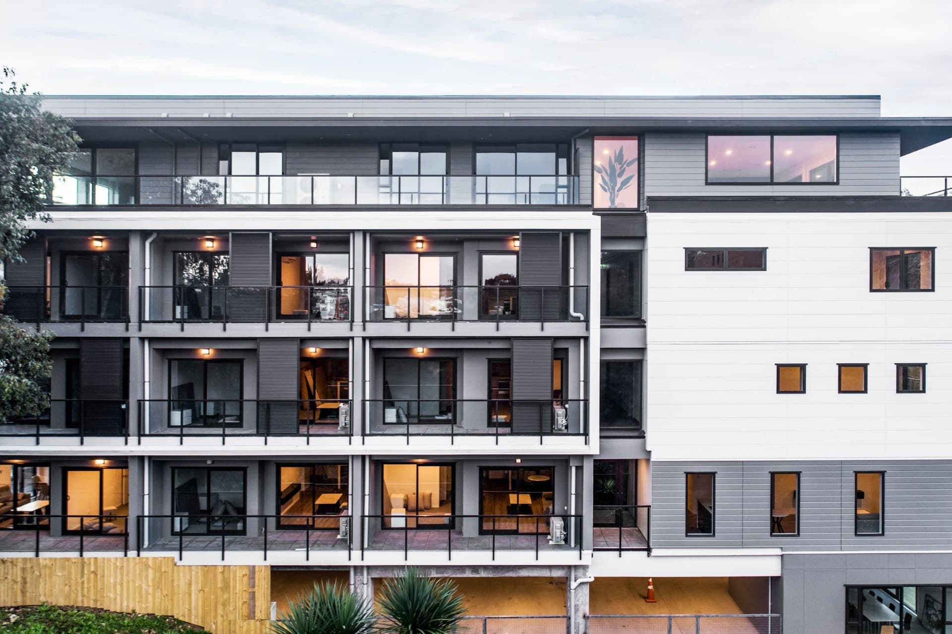 Sunrise Garden Suites