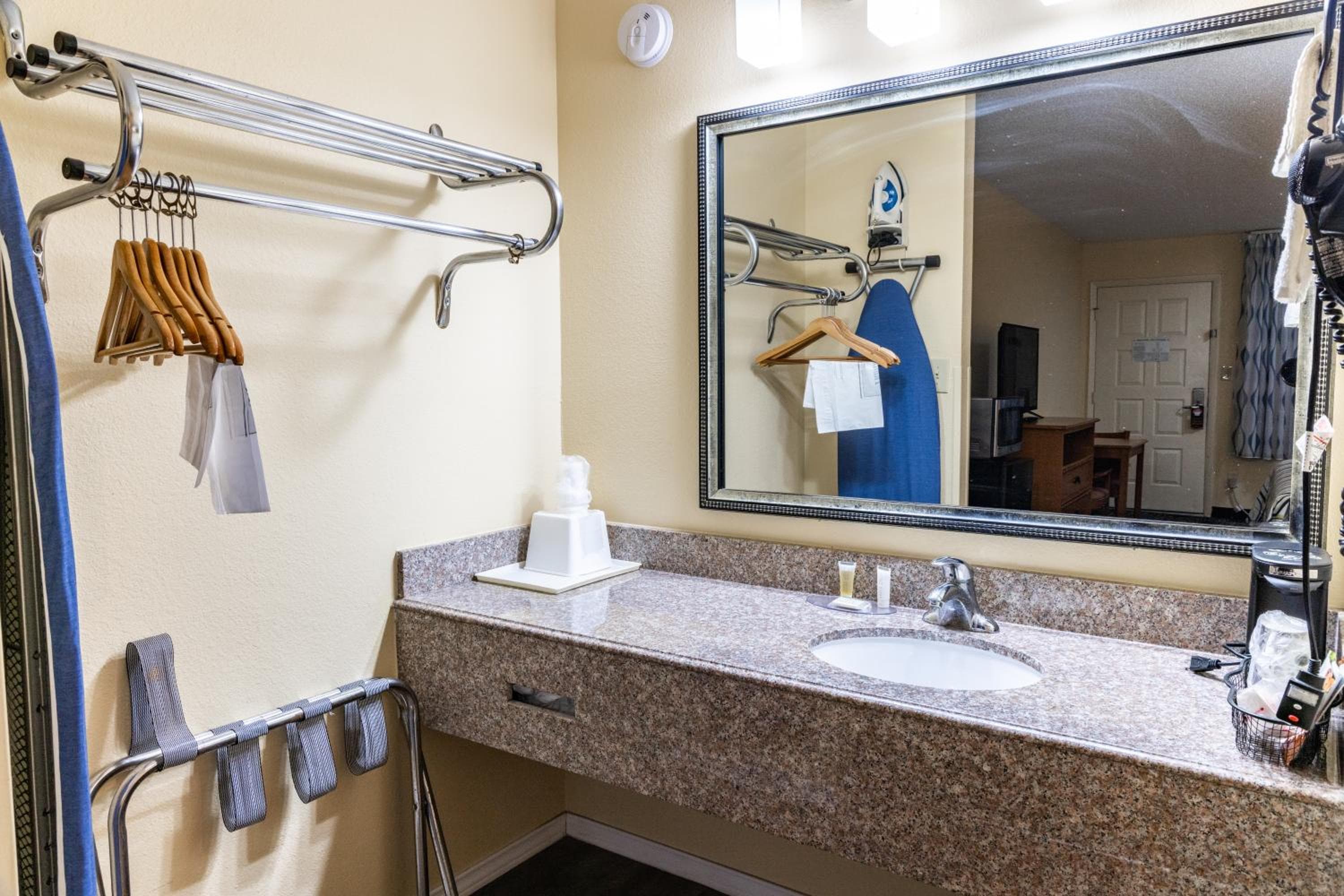 Boerne Inn and Suites