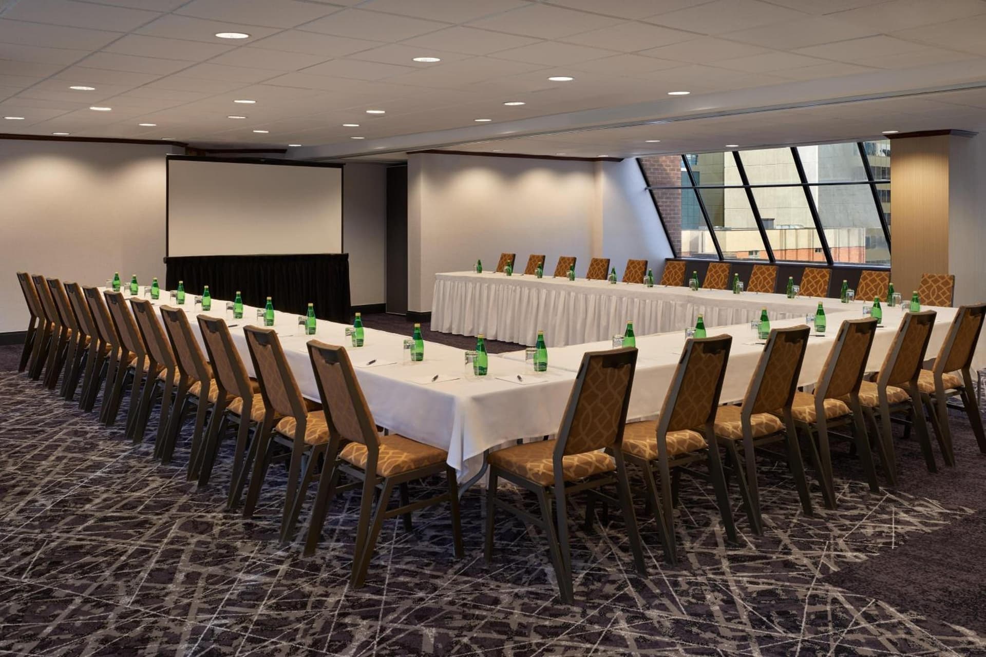 Sheraton Ottawa Hotel