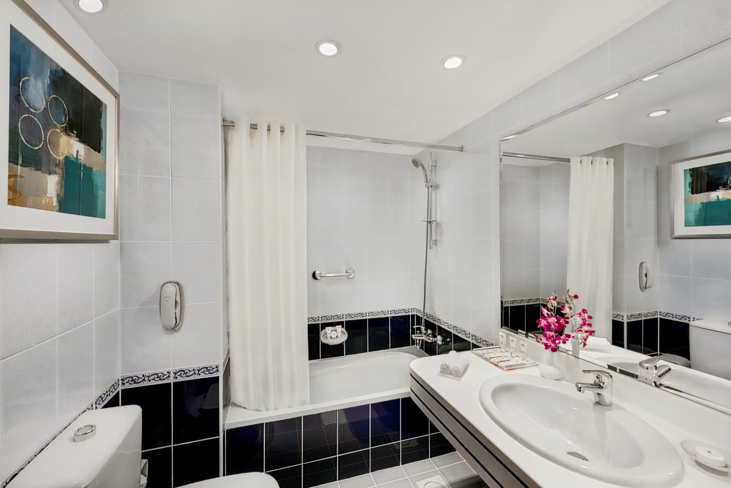 Savoy Central Hotel Apartments