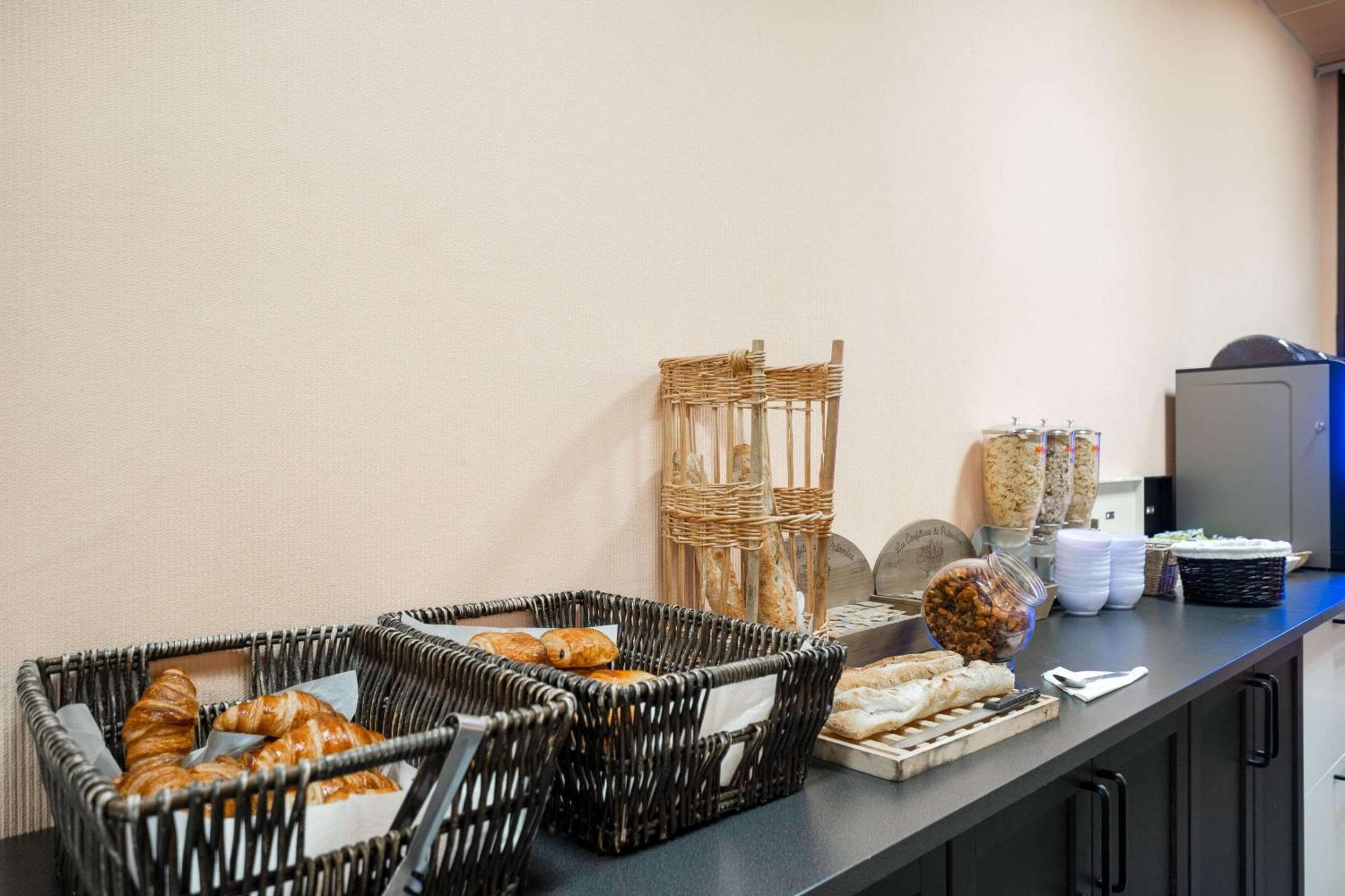 Comfort Hotel Toulouse Sud