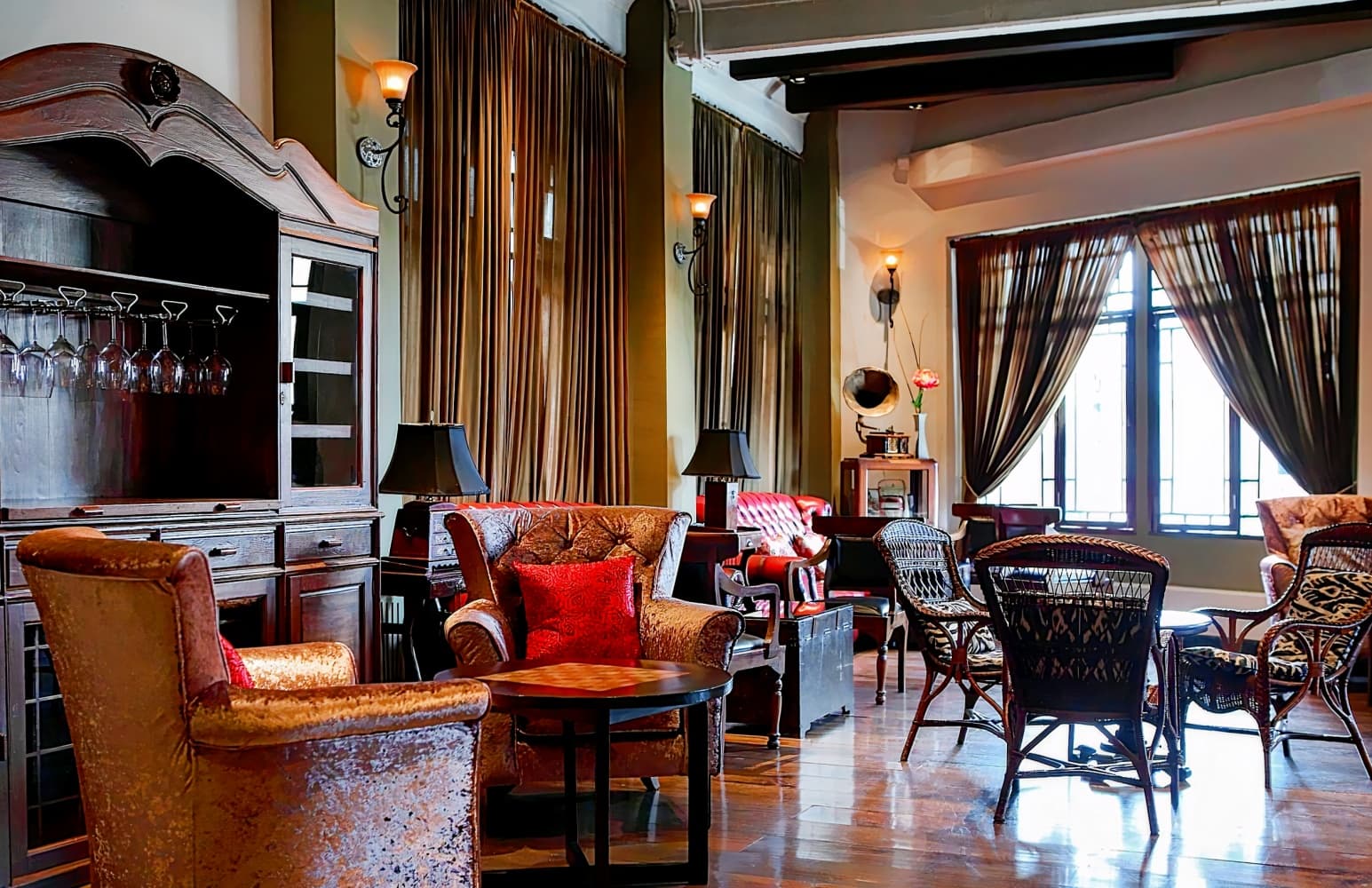 Shanghai Mansion Bangkok Hotel