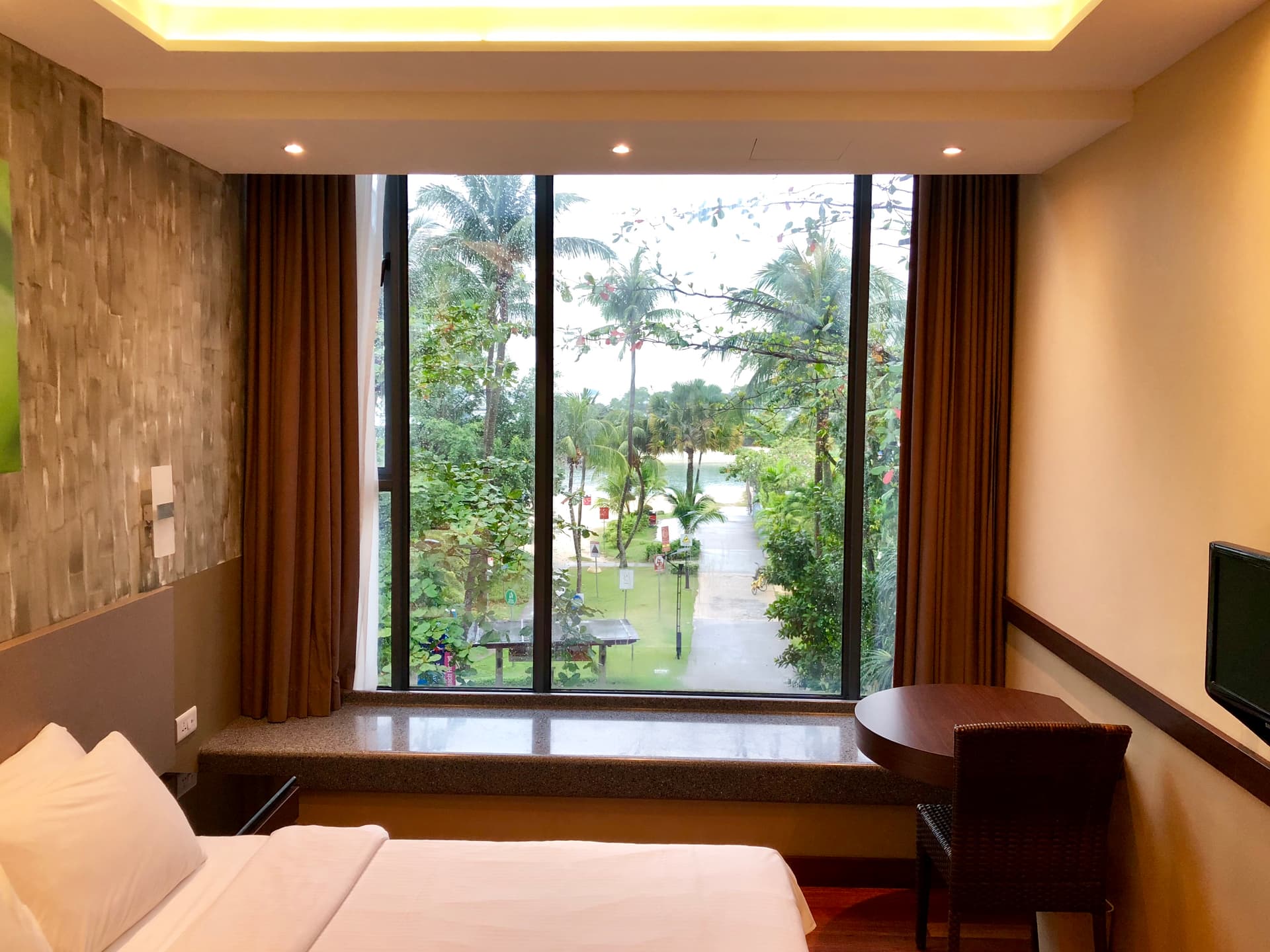 Siloso Beach Resort - Sentosa