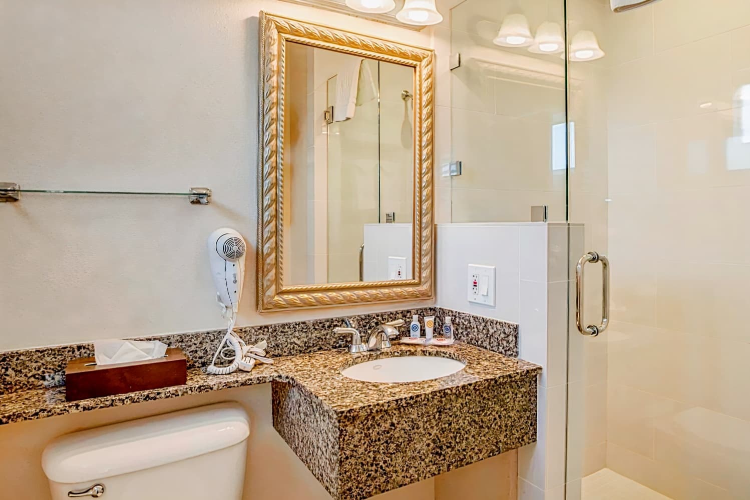 Comfort Inn San Diego Airport At The Harbor