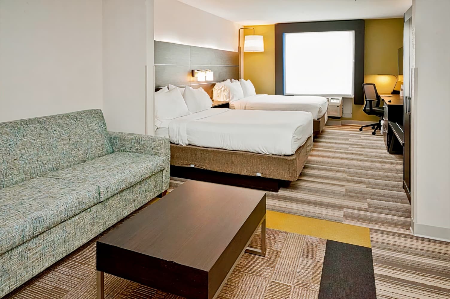 Holiday Inn Express Hotel & Suites Scott-Lafayette West