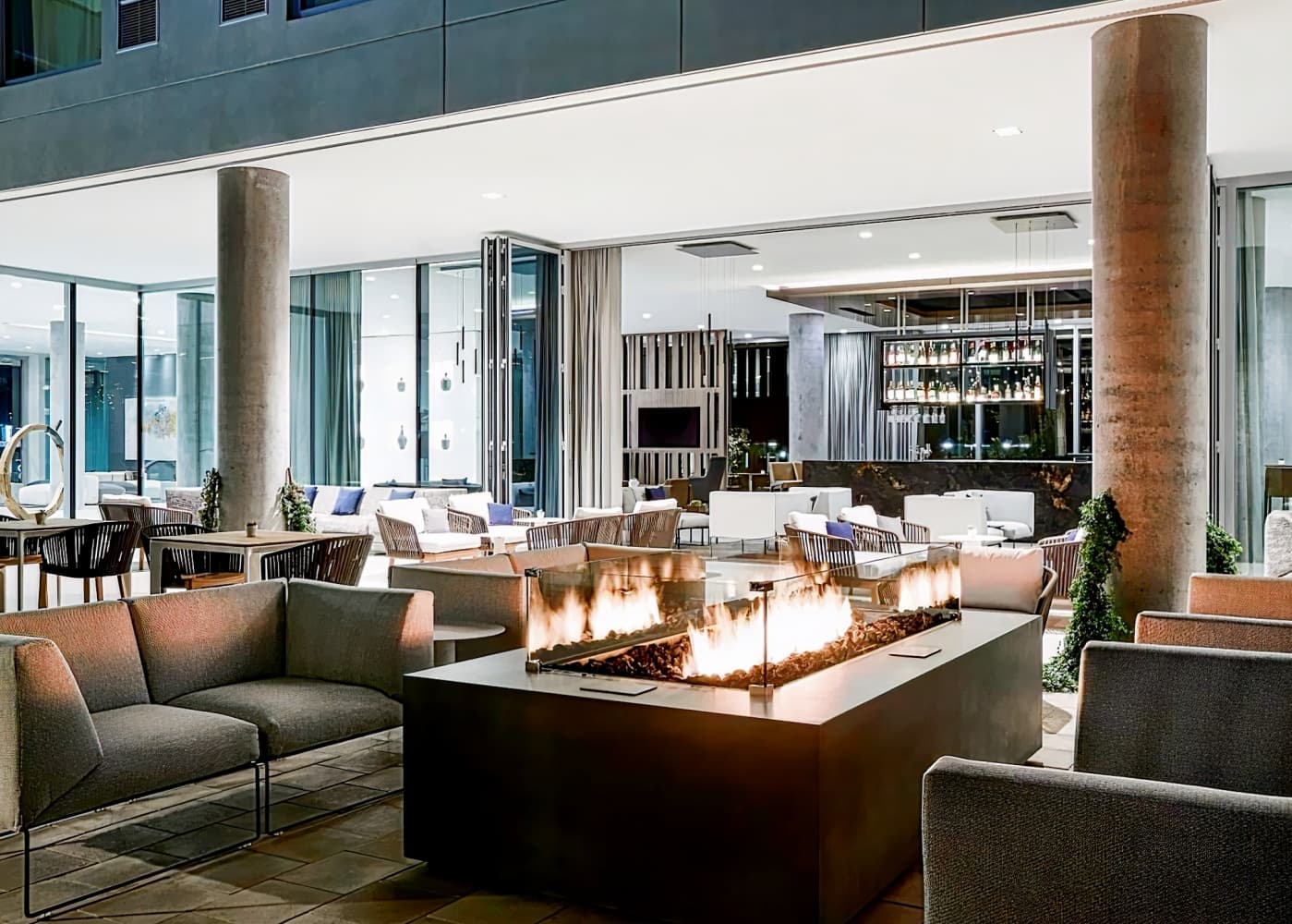 AC Hotel by Marriott Phoenix Biltmore