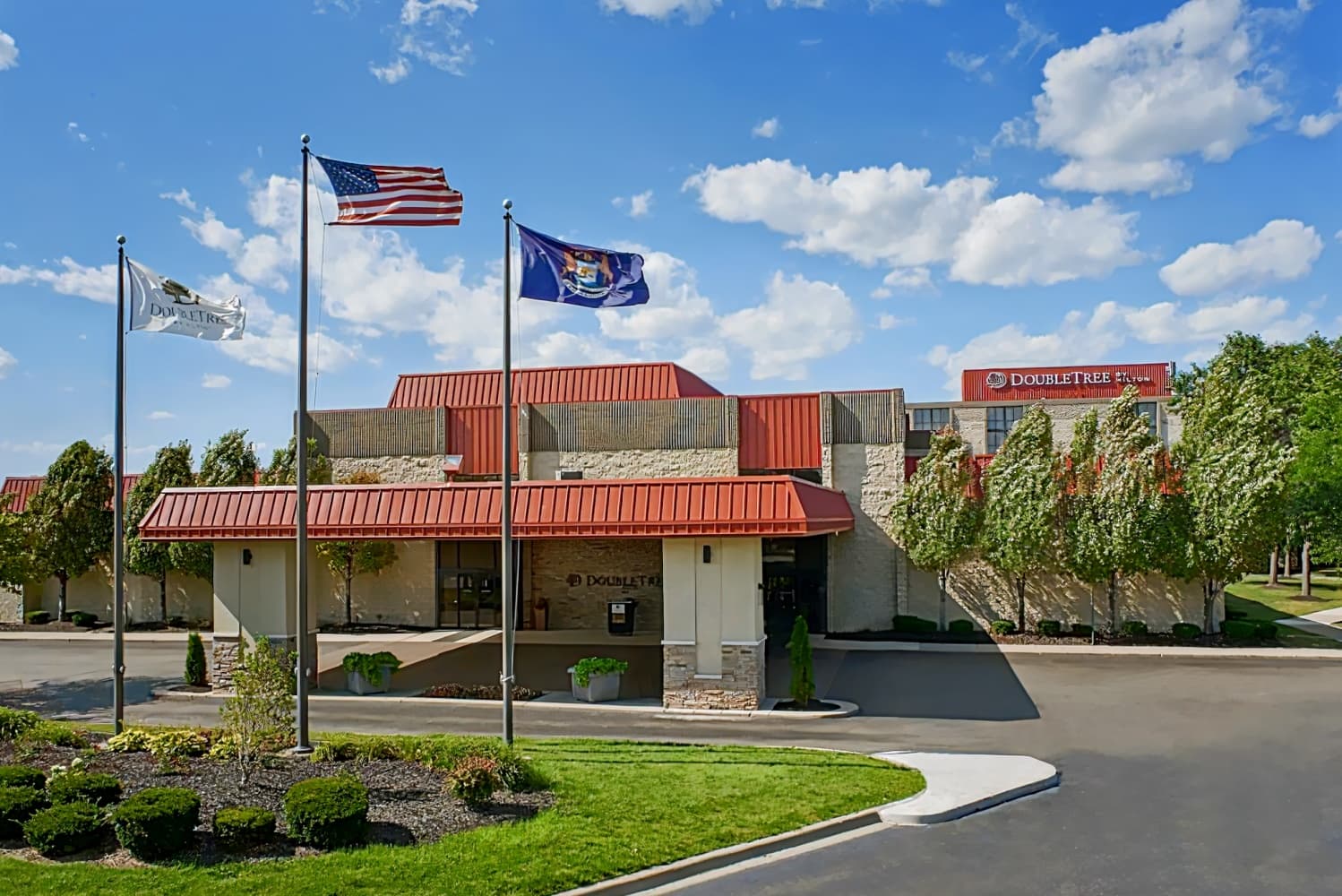 DoubleTree by Hilton Dearborn