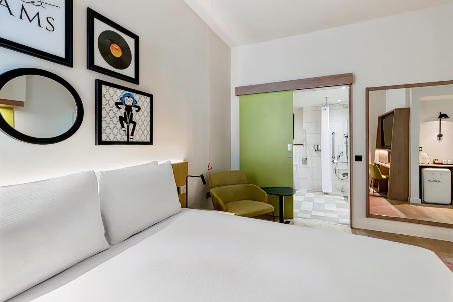 Hampton by Hilton London Ealing