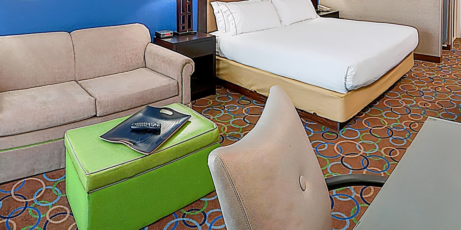 Holiday Inn Express Manchester Airport