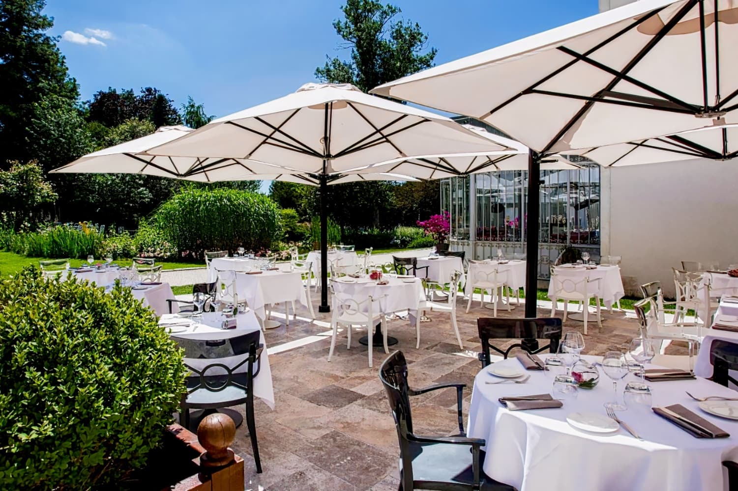 Château Belmont Tours by The Crest Collection