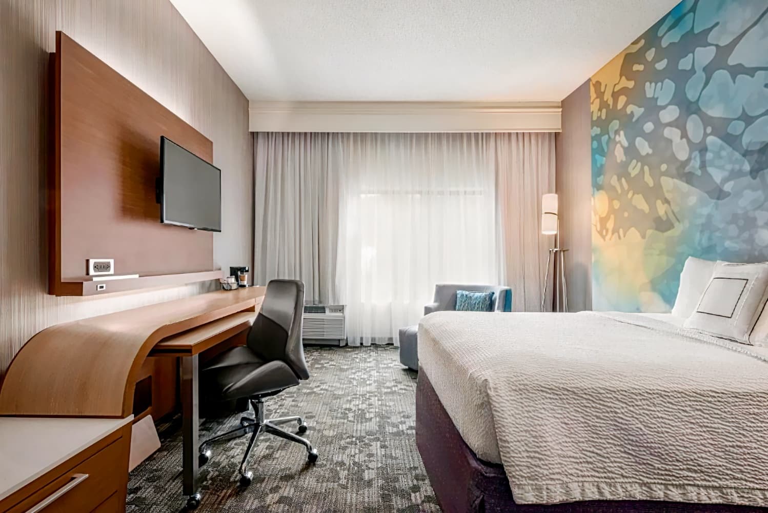 Courtyard by Marriott Dayton North