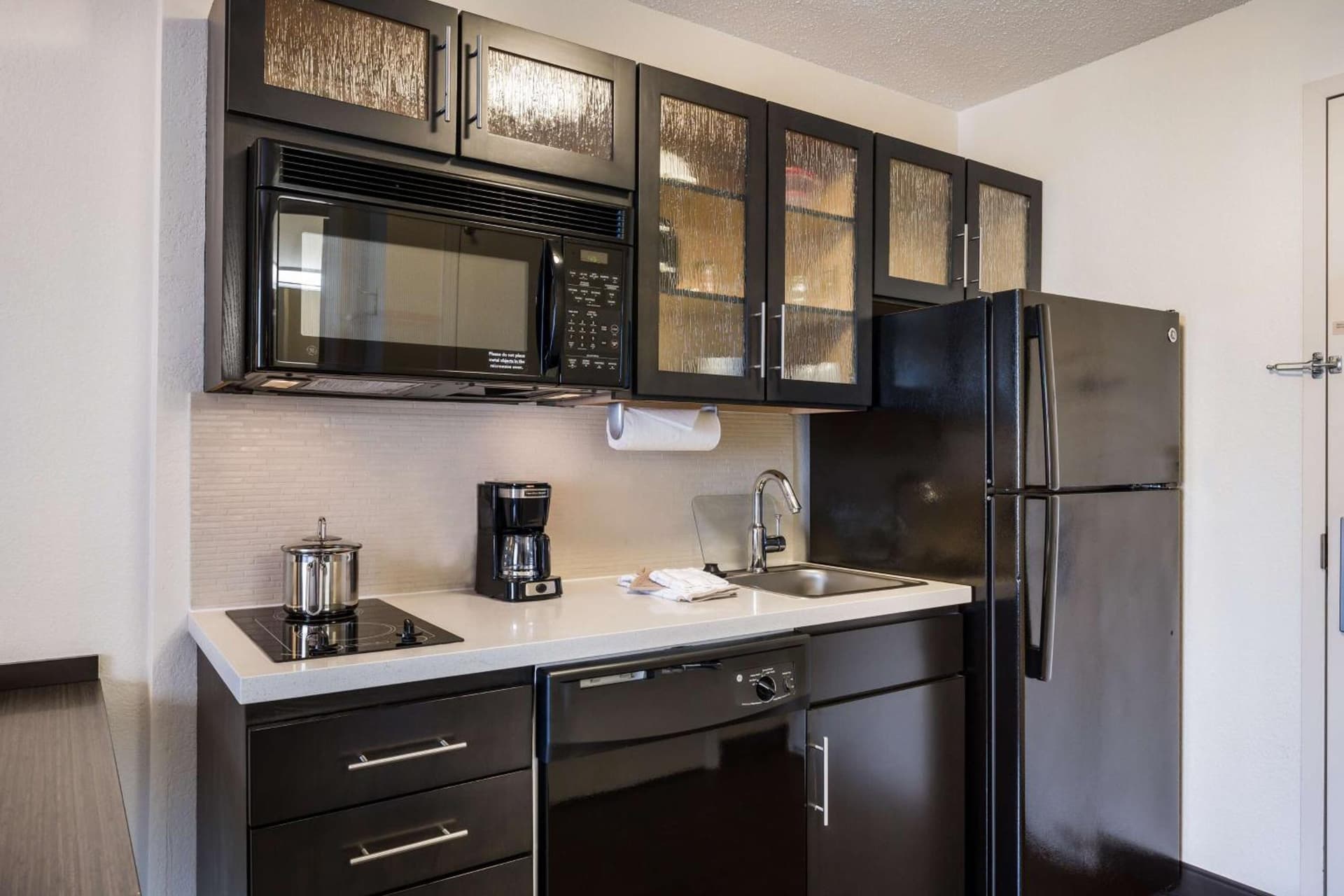 Sonesta Simply Suites Huntsville Research Park