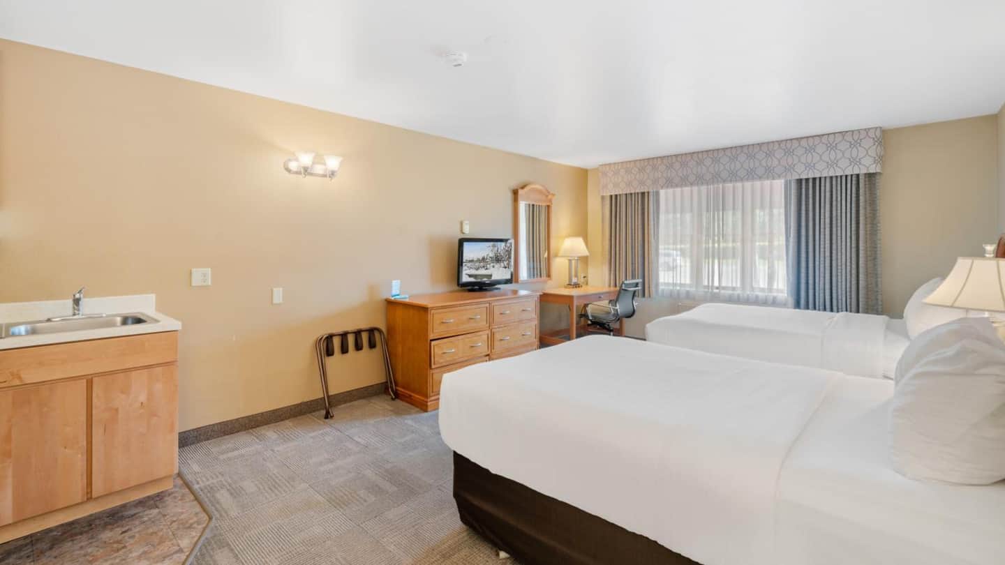 Clarion Hotel & Suites Fairbanks near Ft. Wainwright