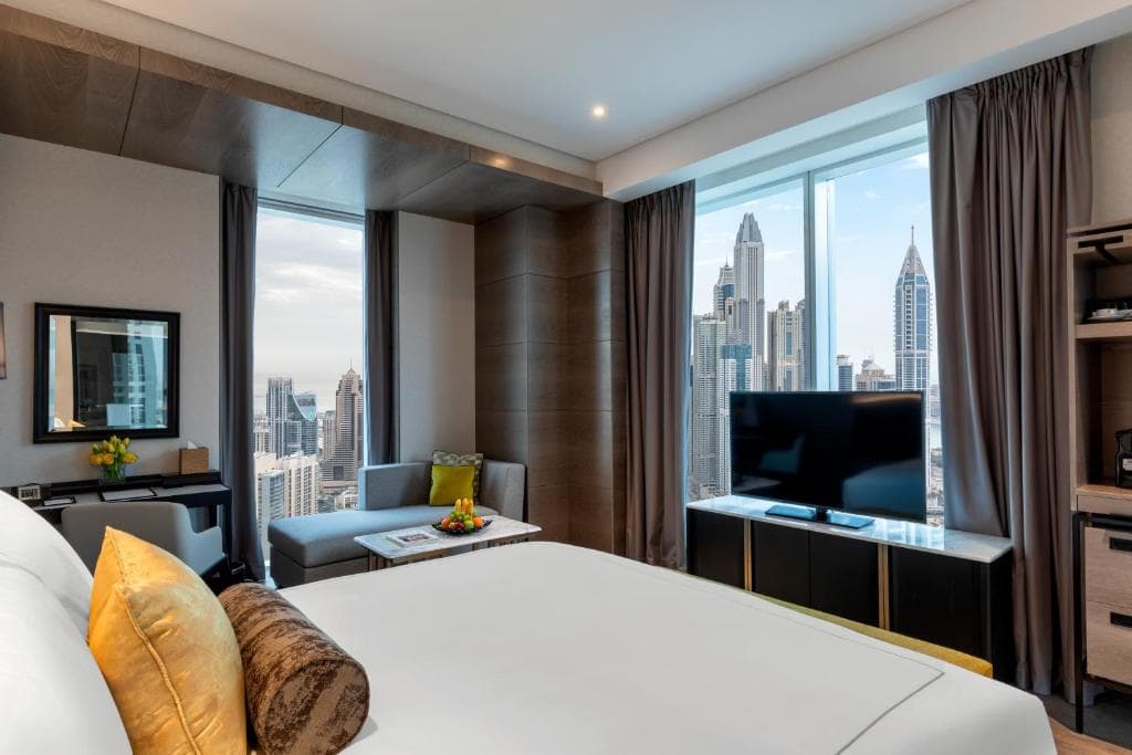 Taj Jumeirah Lakes Towers