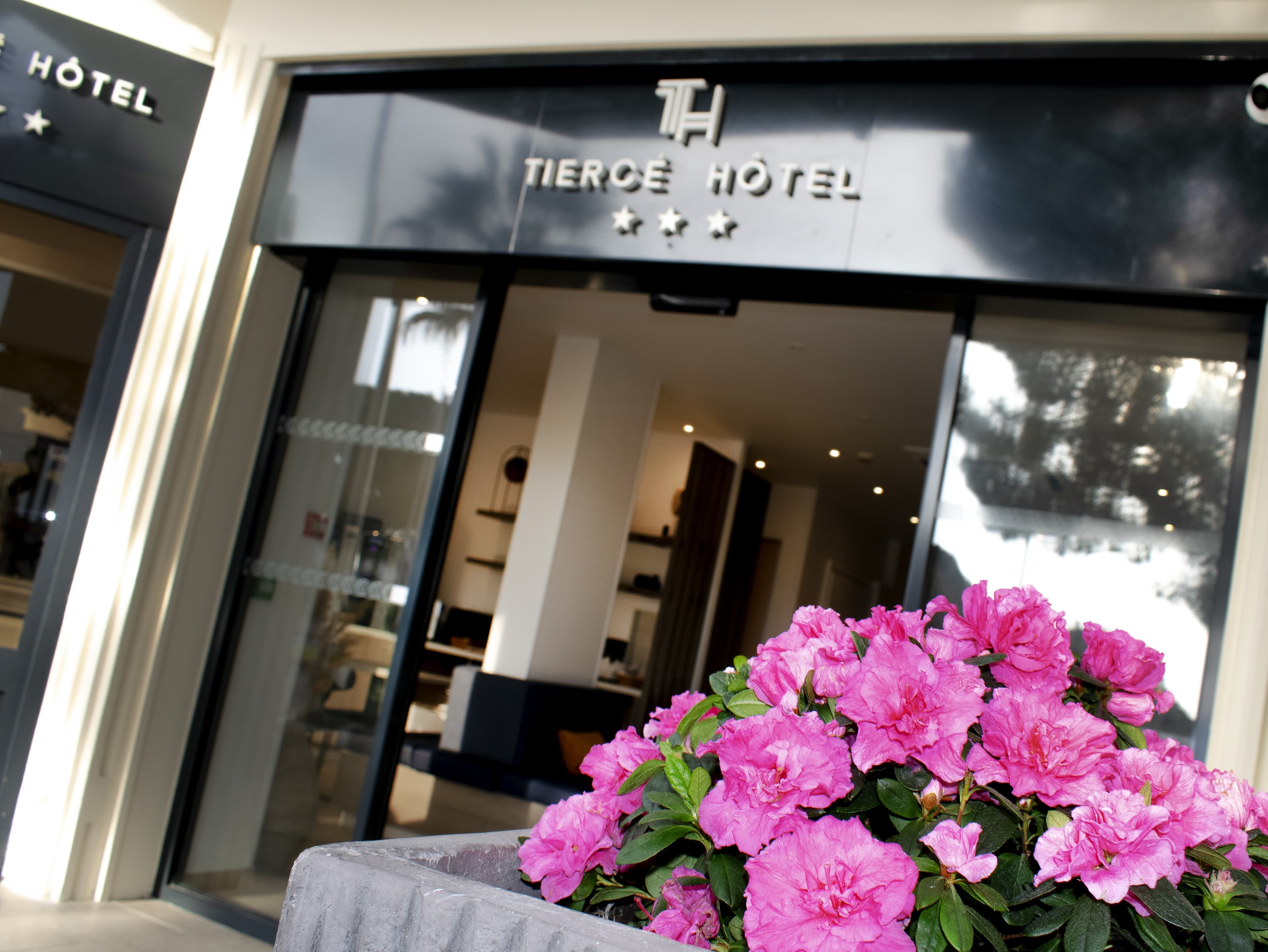Tiercé Hotel