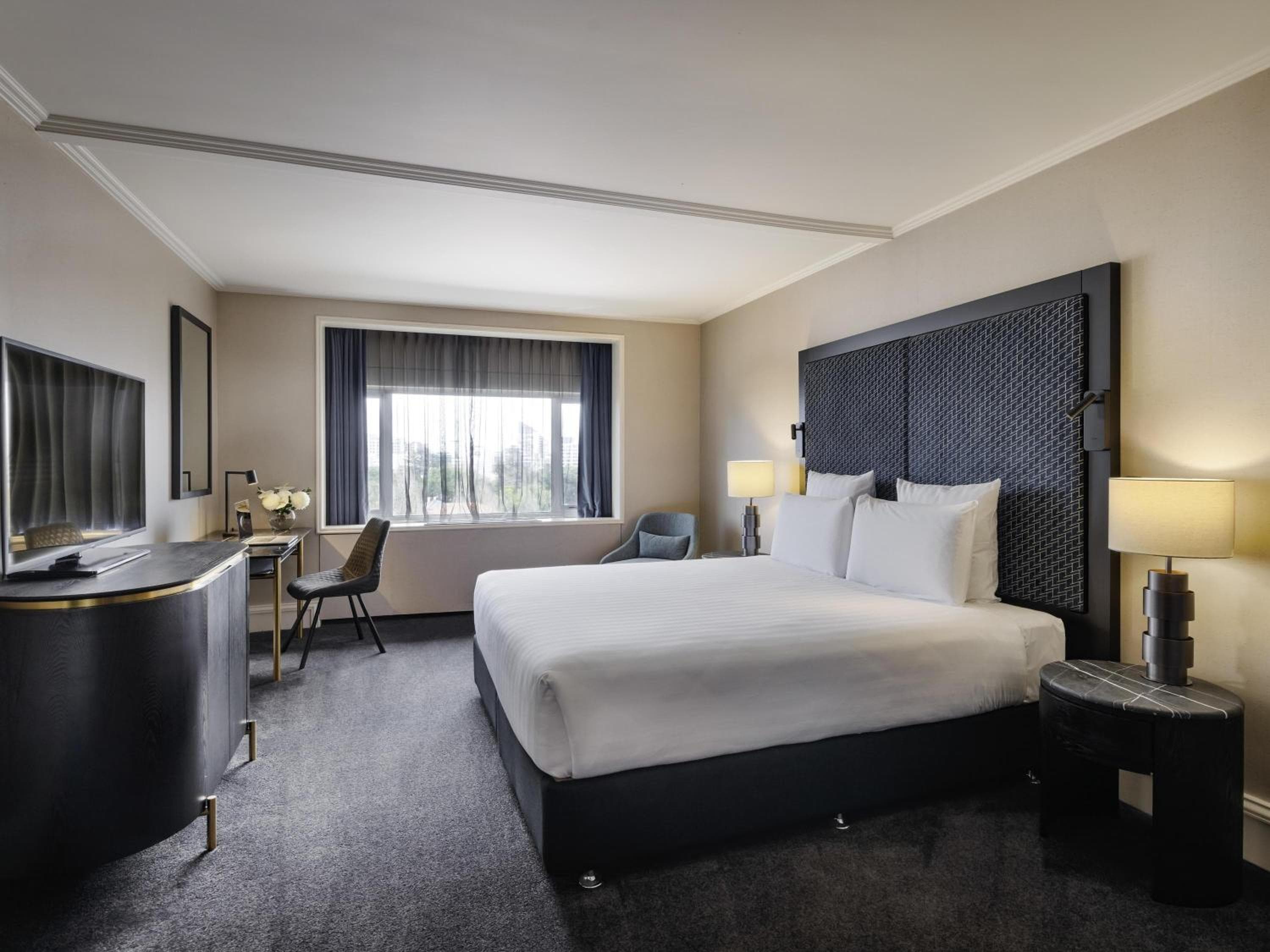 Pullman Auckland Hotel & Apartments