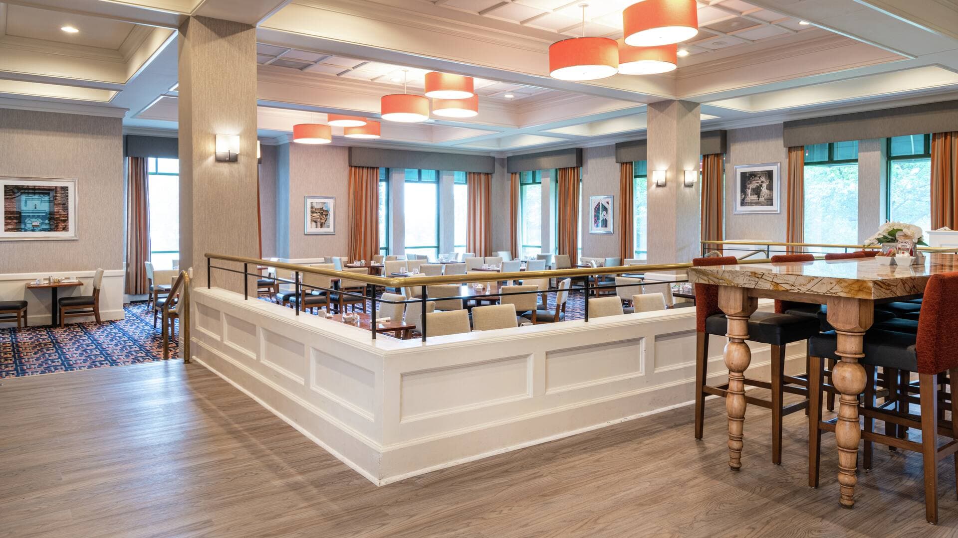 DoubleTree Suites by Hilton Hotel Philadelphia West