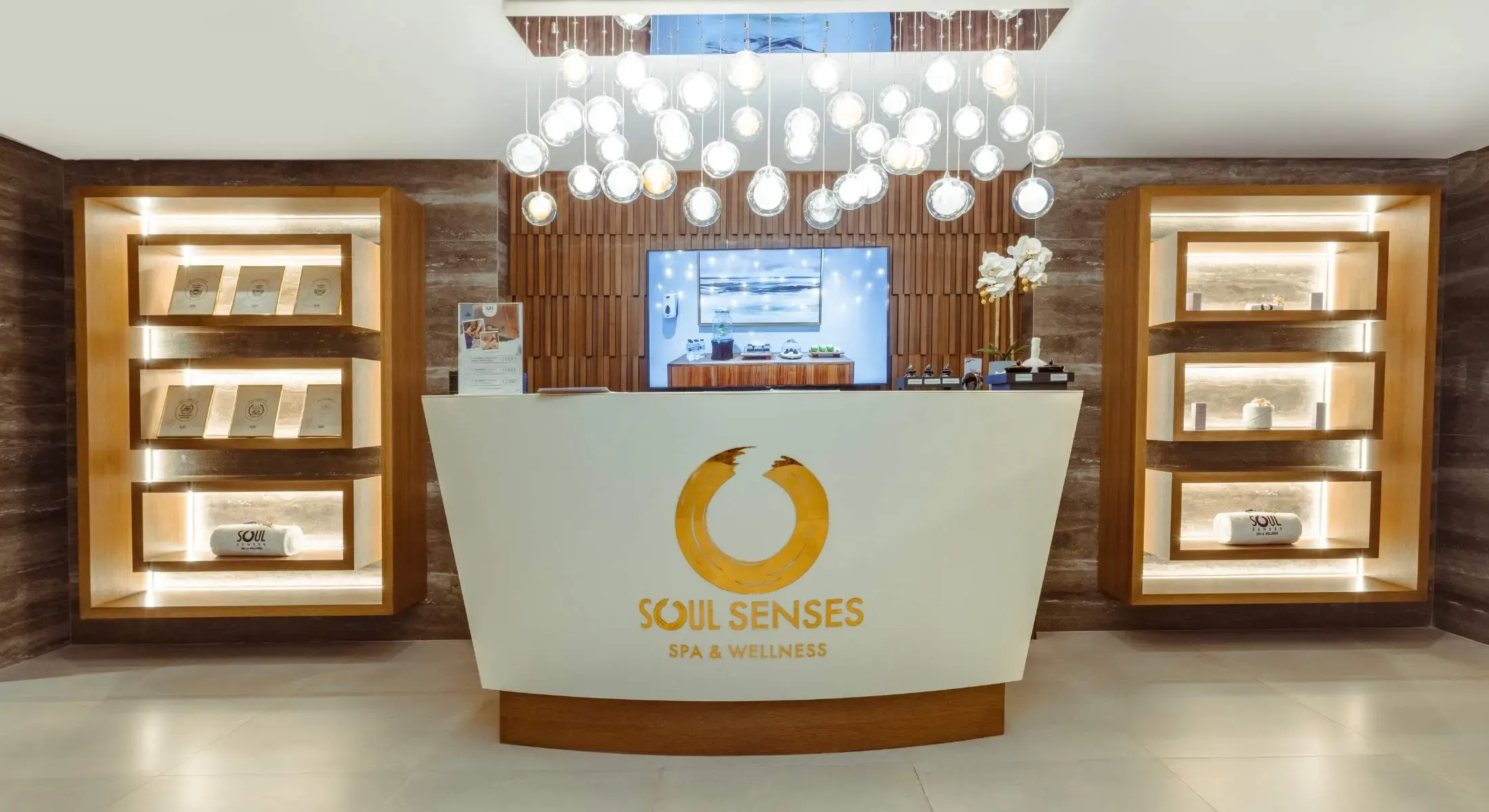 Khalidia Palace Hotel Dubai by Mourouj Gloria