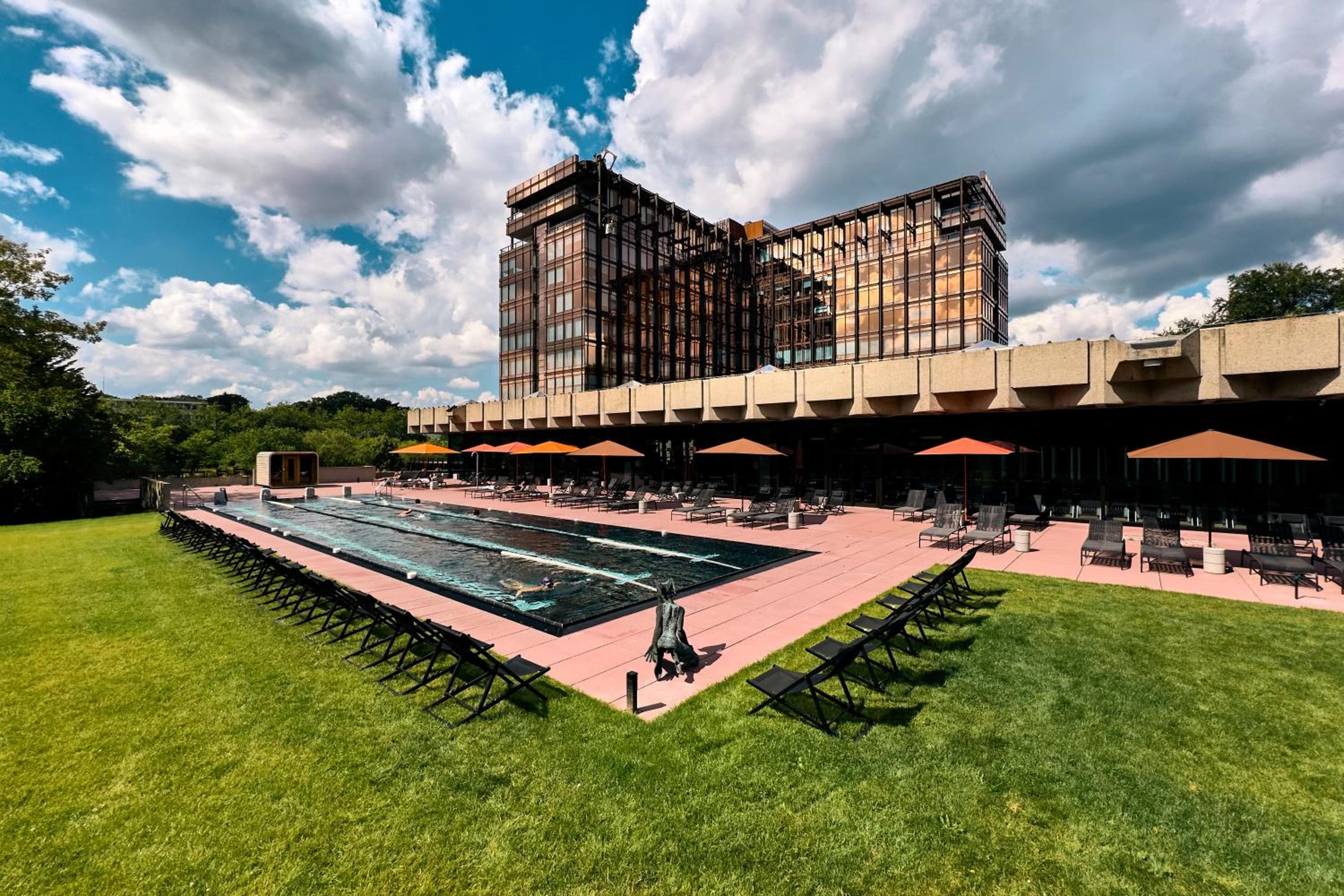 Mix Brussels --Gym & Wellness for adults only--