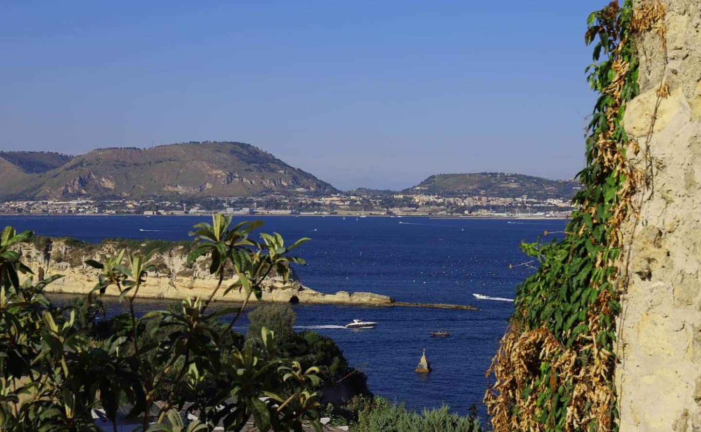 Pharus Miseni Suites and rooms