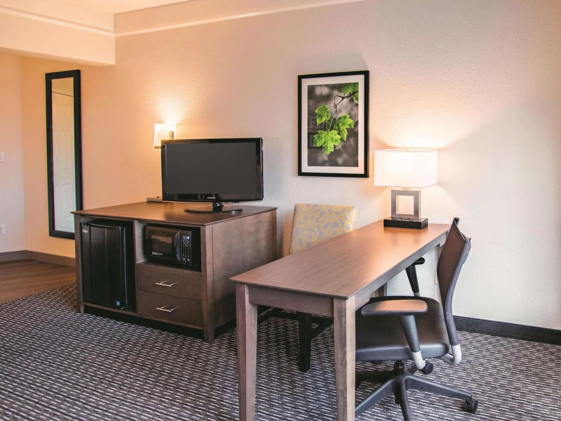 La Quinta by Wyndham Fort Worth City View
