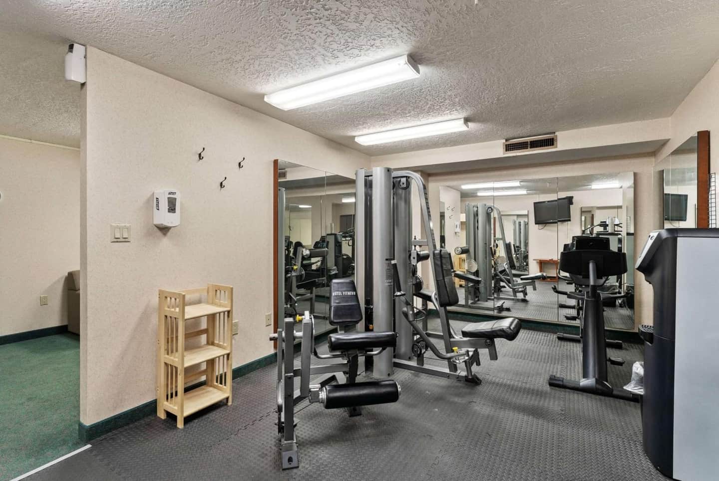 The Cairn Hotel