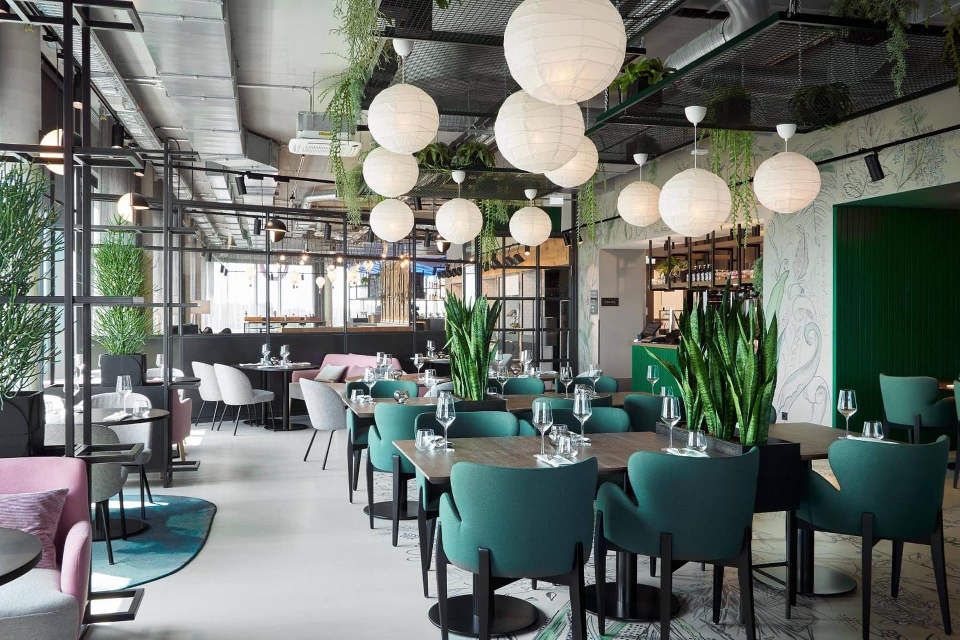Moxy Cologne Bonn Airport