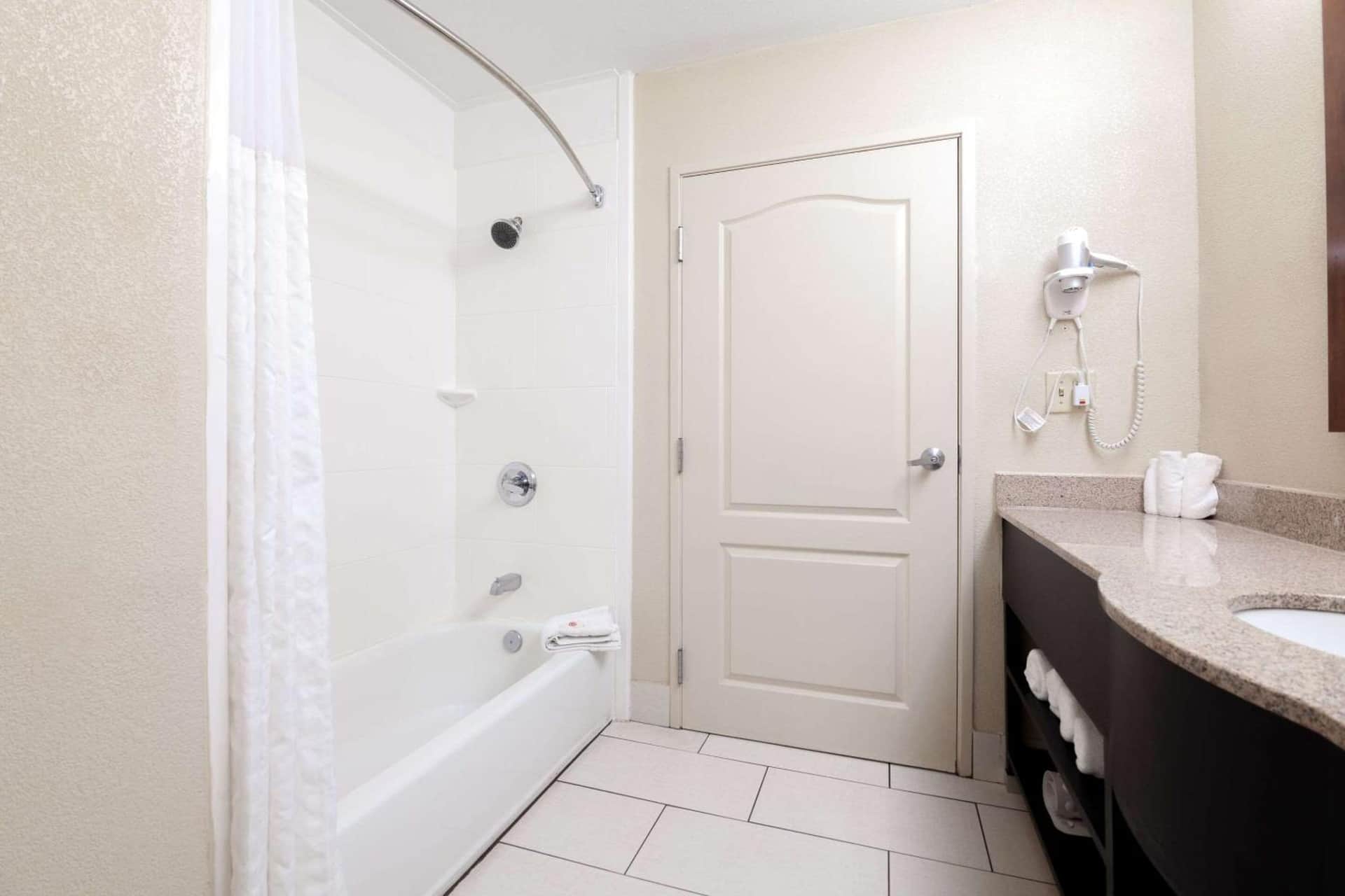 Comfort Suites Morrow- Atlanta South