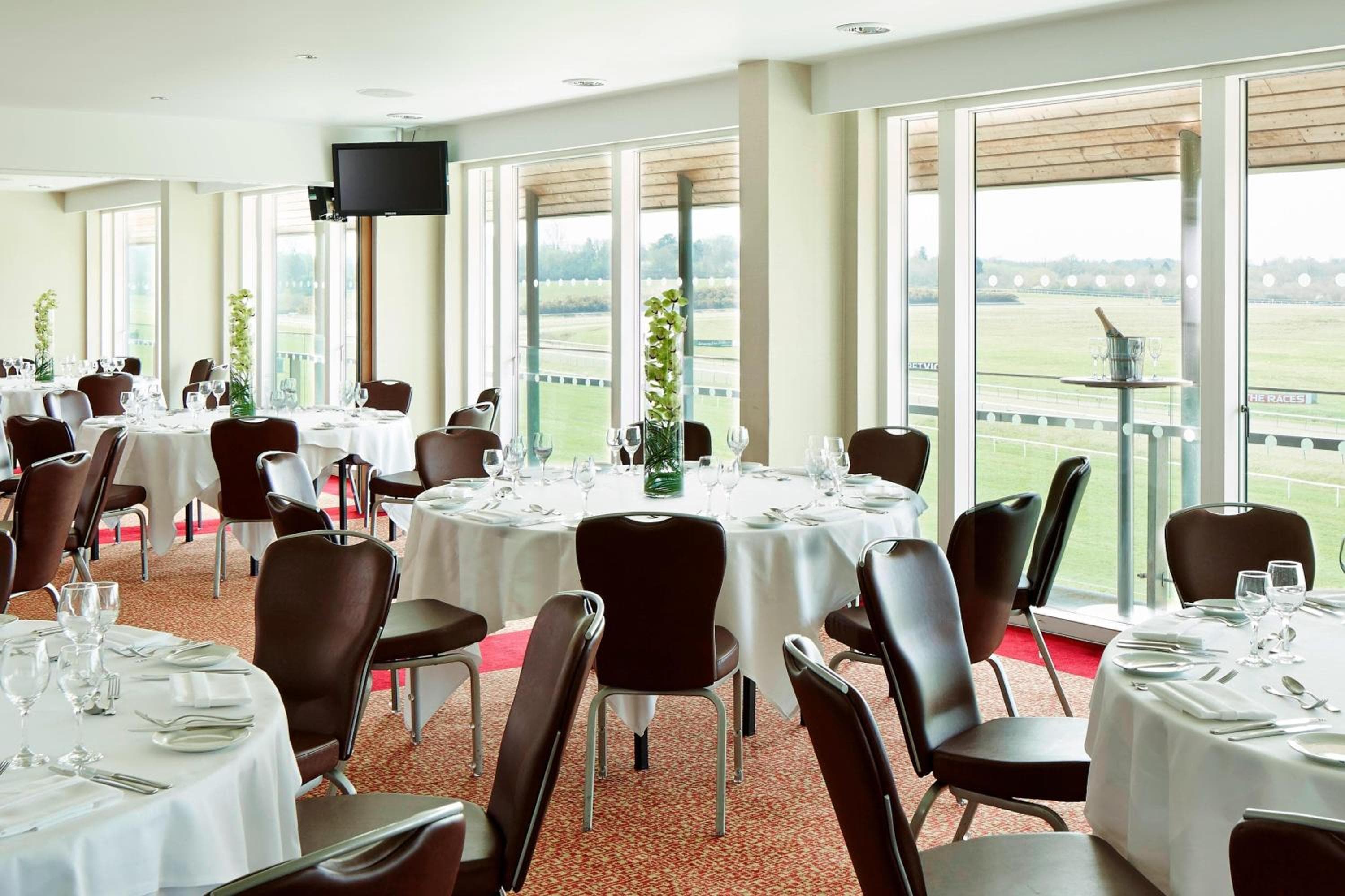 Lingfield Park Marriott Hotel & Country Club