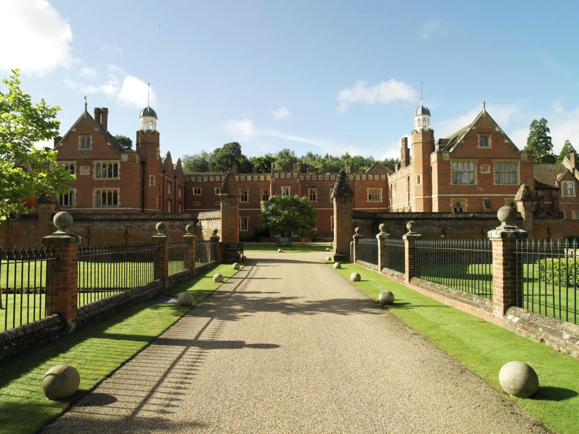 Wotton House Hotel