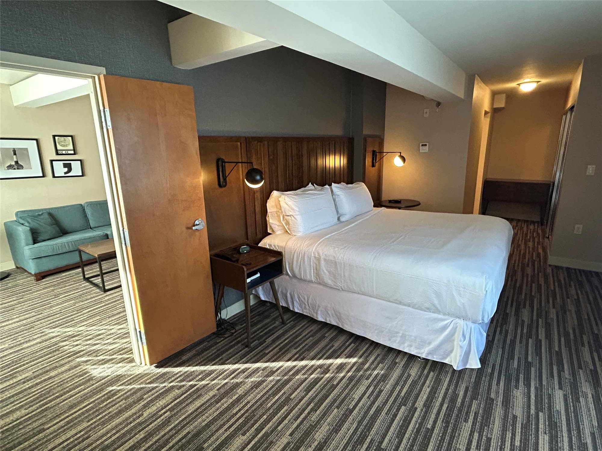 Best Western Premier Plainview-Long Island Hotel