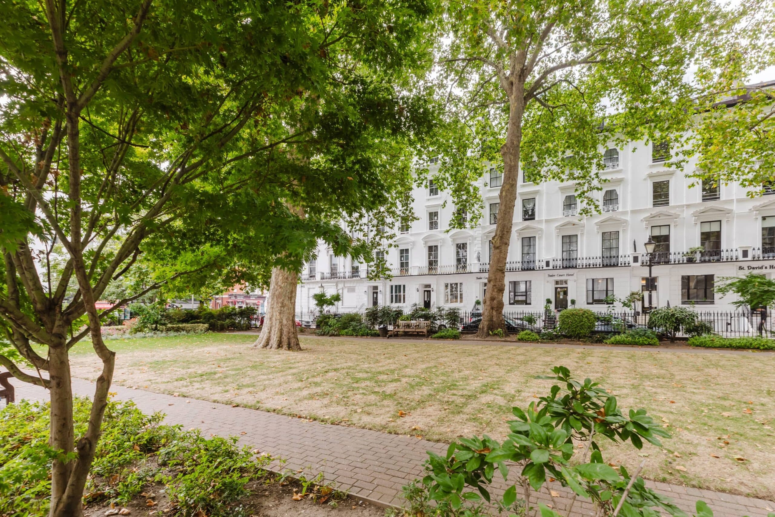 The Chapter Hotels - Falcon Hotel