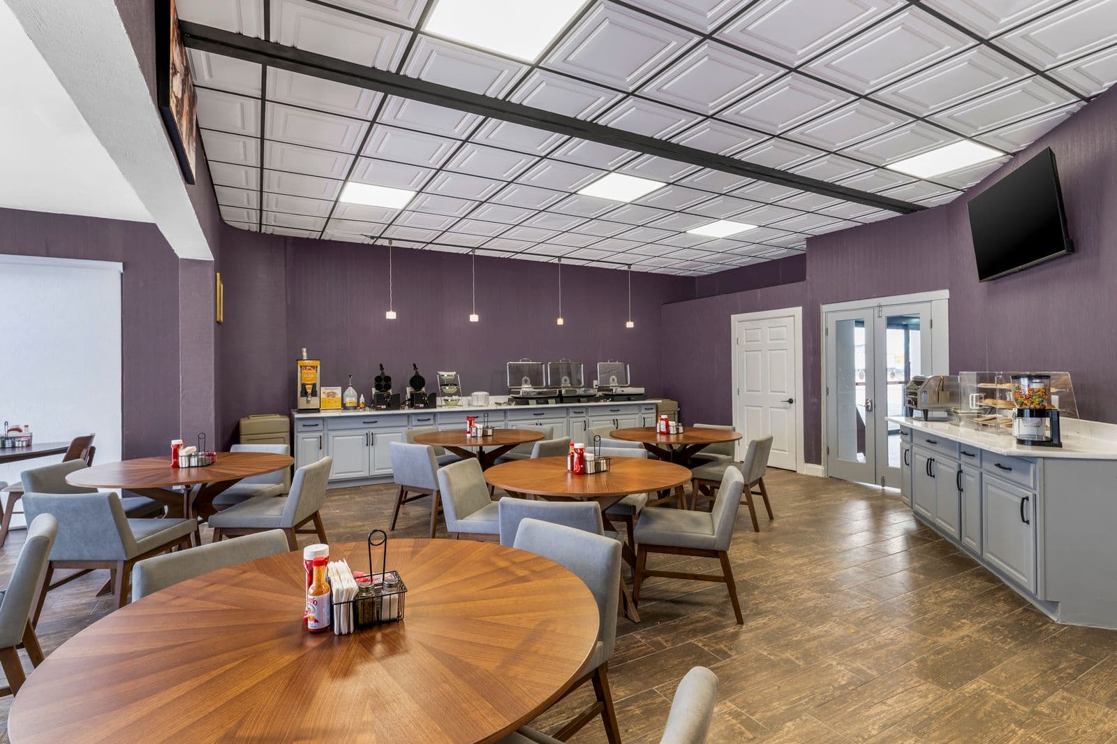 Red Lion Inn & Suites Kansas City