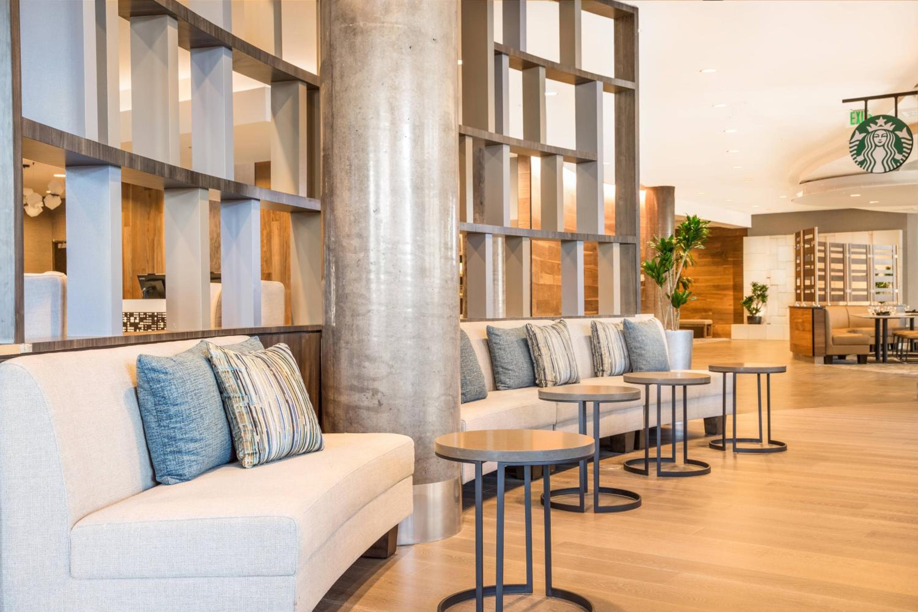 Courtyard by Marriott Seattle Bellevue/Downtown