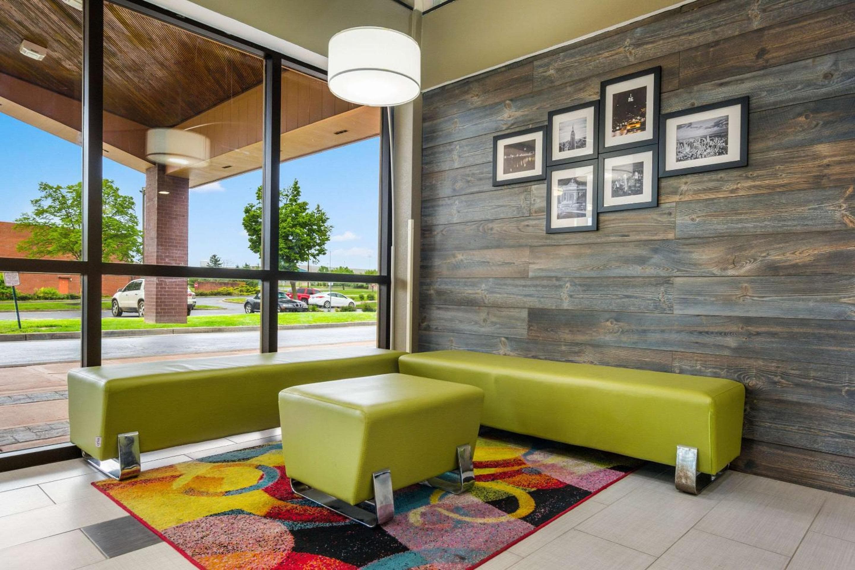 Quality Inn & Suite Florence - Cincinnati South