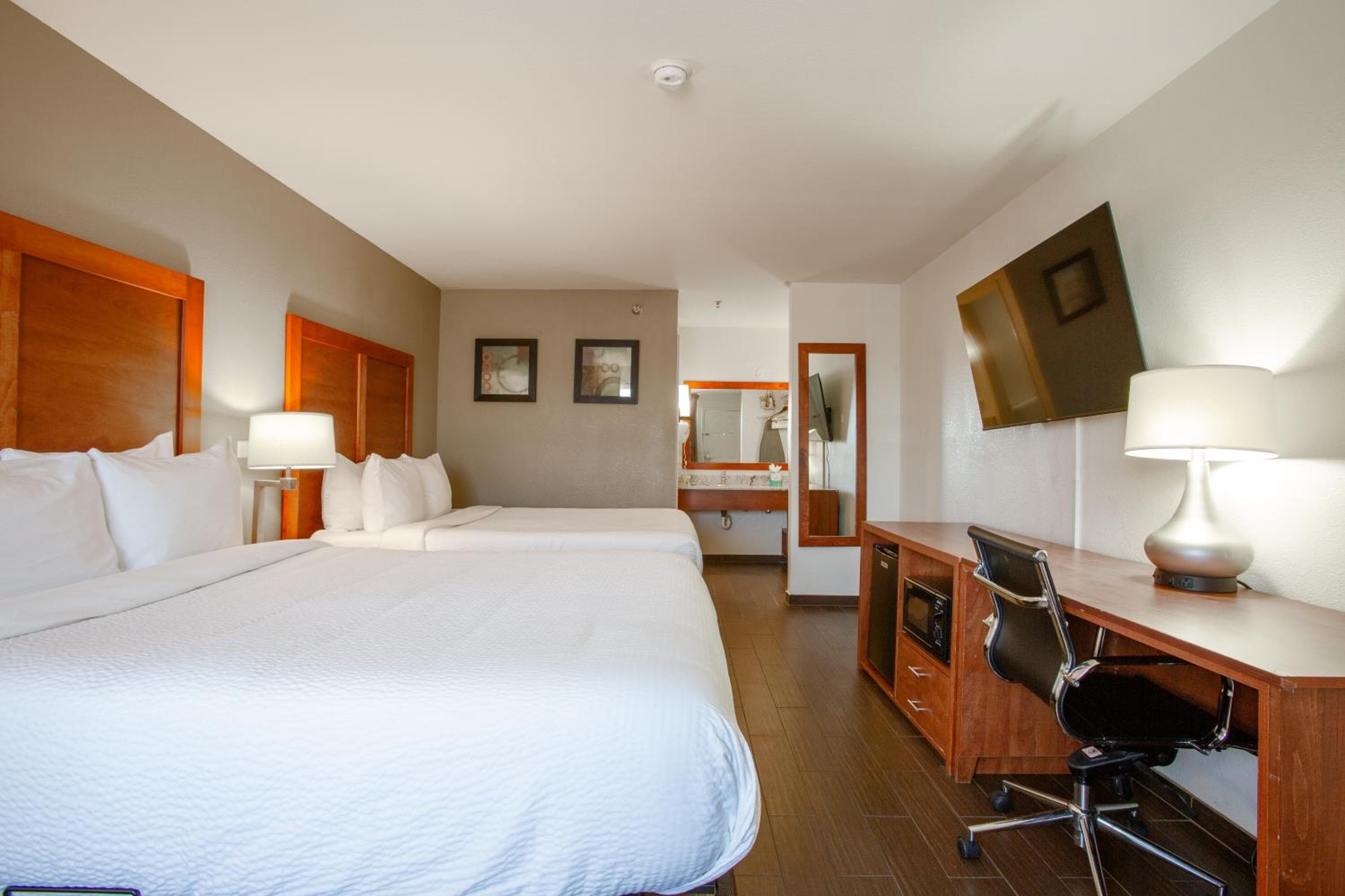 The Hotel Serene Glendale Peoria, Surestay Collection by Best Western