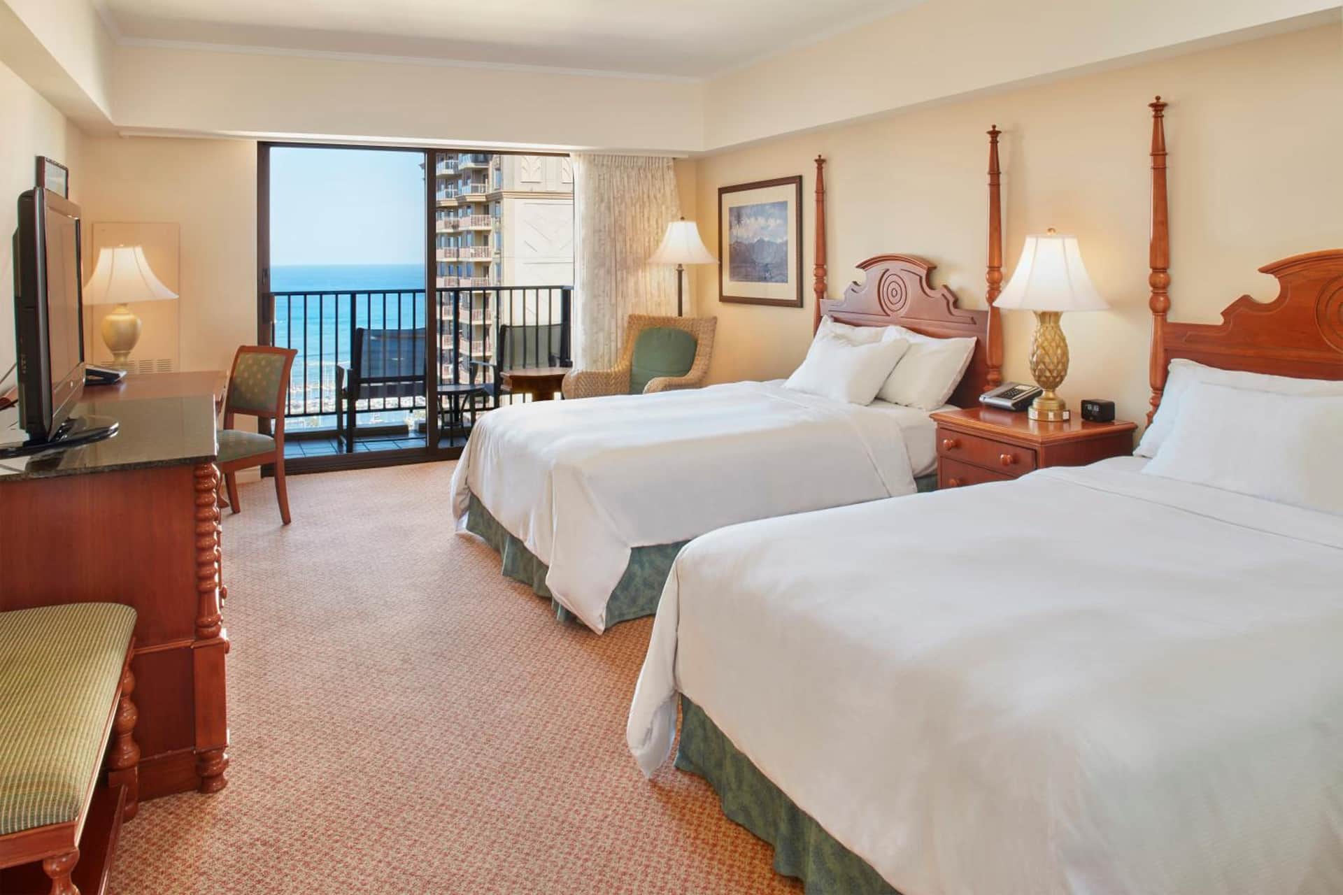 Hilton Hawaiian Village Waikiki Beach Resort