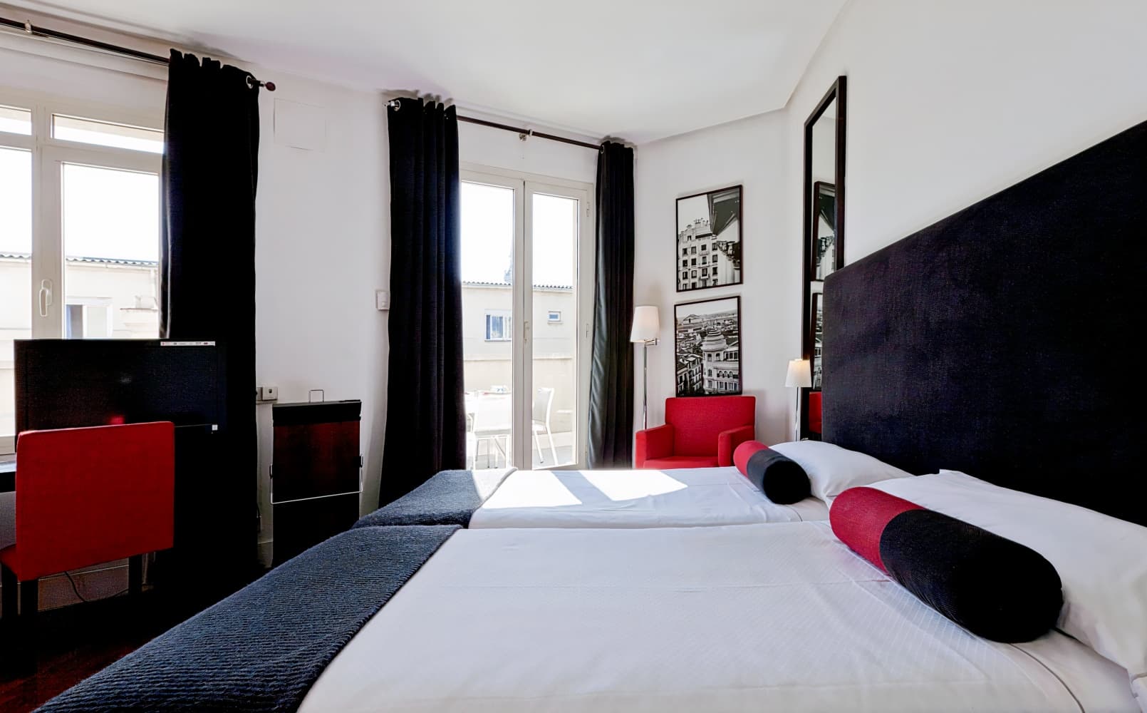 Hotel Quatro Puerta Del Sol