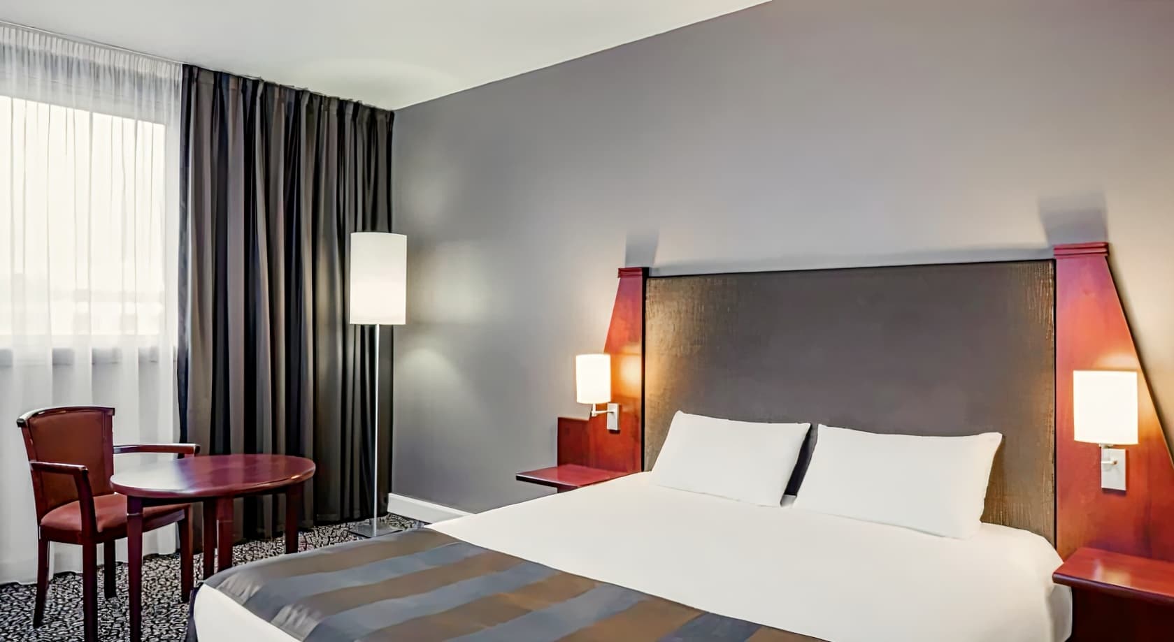 Mercure Paris Val de Fontenay Hotel