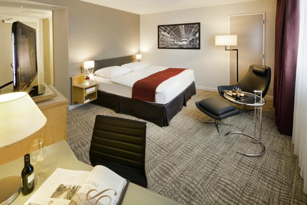 Mövenpick Hotel Den Haag - Voorburg