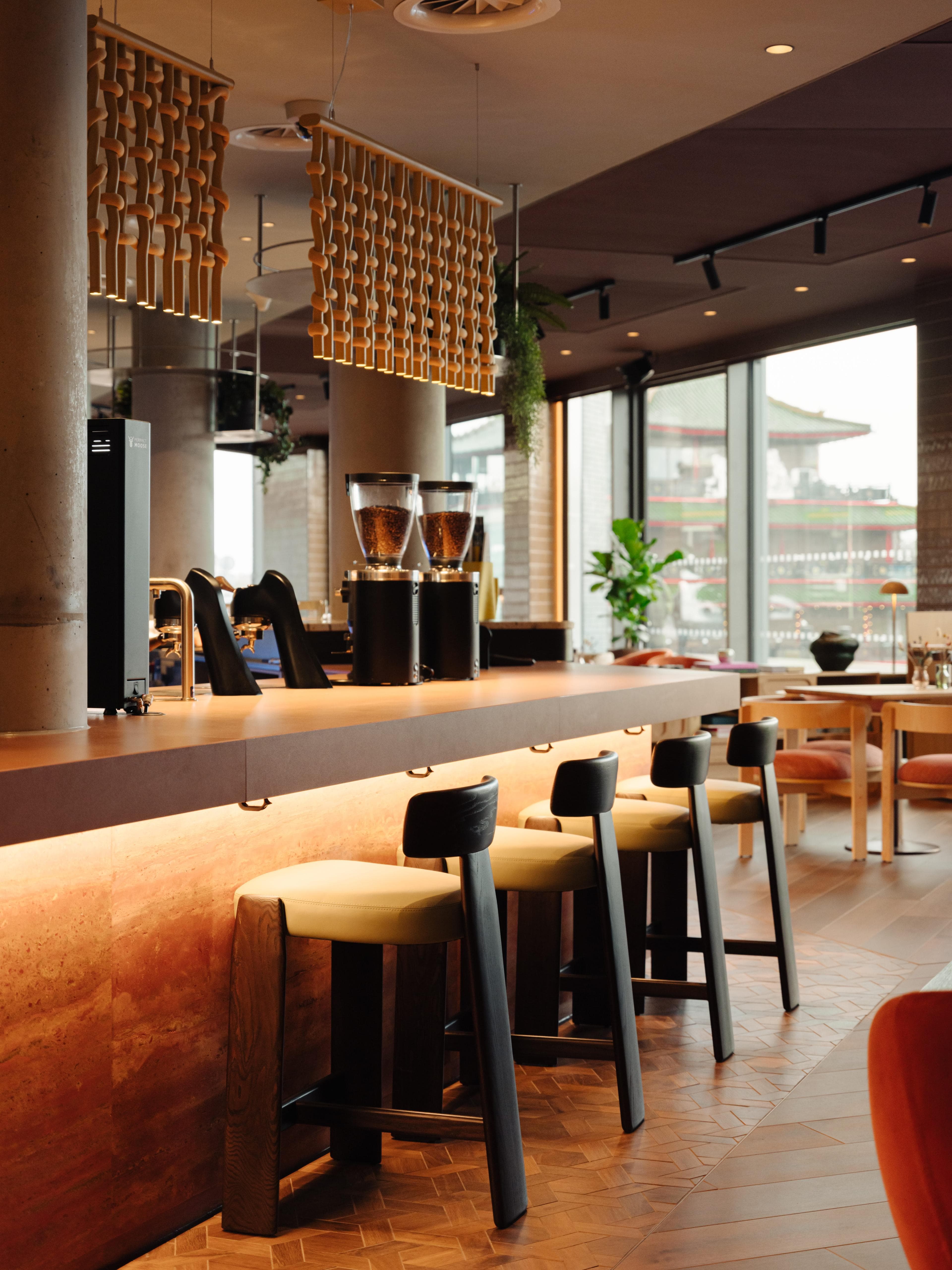 DoubleTree by Hilton Amsterdam Centraal Station