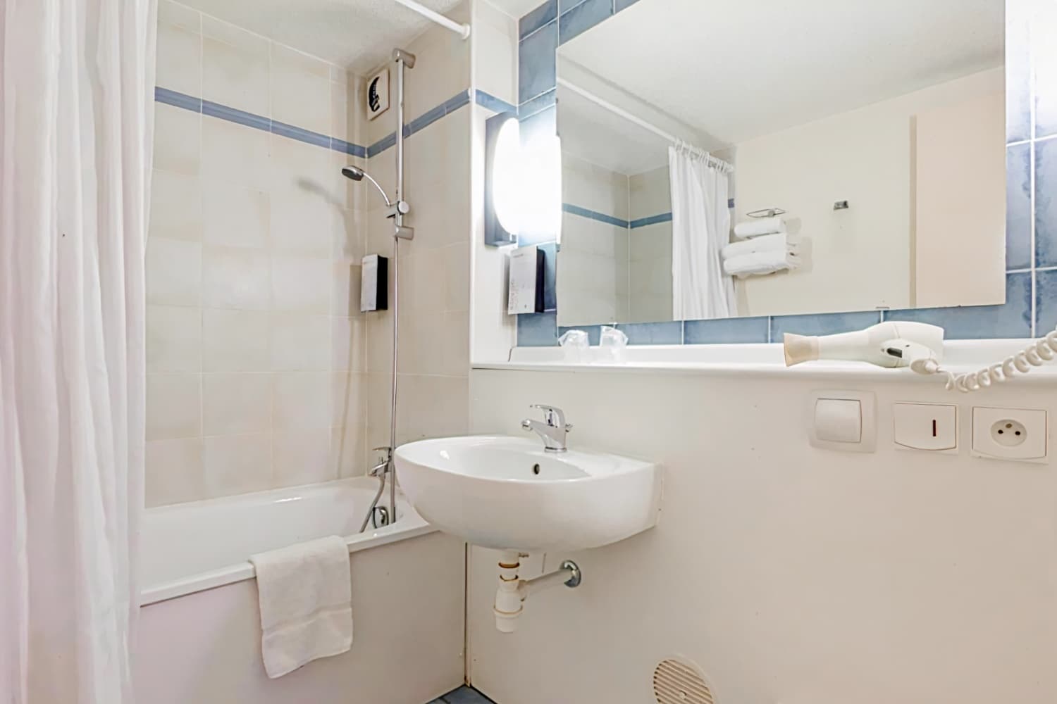 Campanile Thionville Yutz